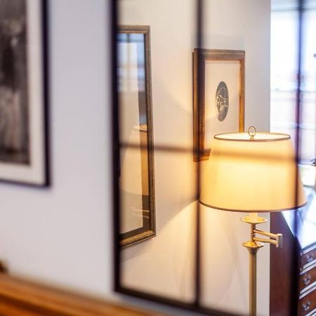 Outstanding Antique 1Br Flat In Soho Apartment ลอนดอน ภายนอก รูปภาพ