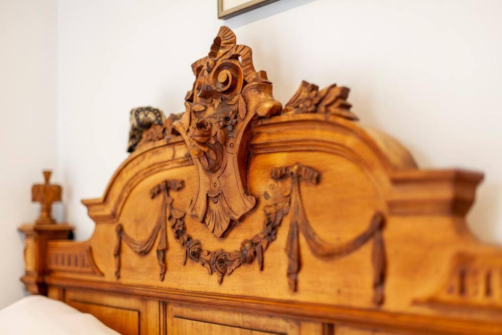 Outstanding Antique 1Br Flat In Soho Apartment ลอนดอน ภายนอก รูปภาพ